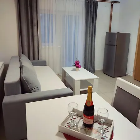 Stan Na Dan Gabriella Apartment *